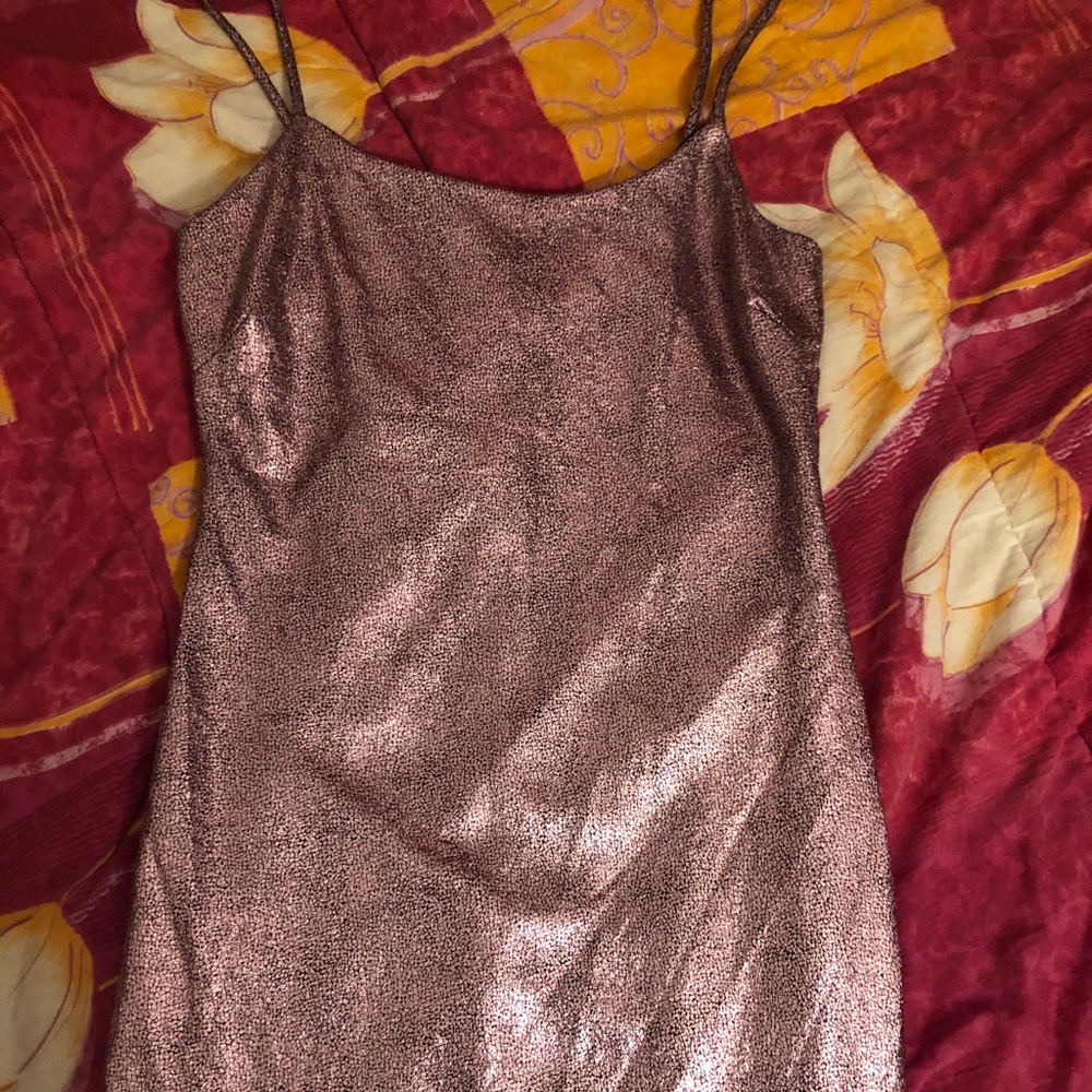 Dress - Picture 2 of 5